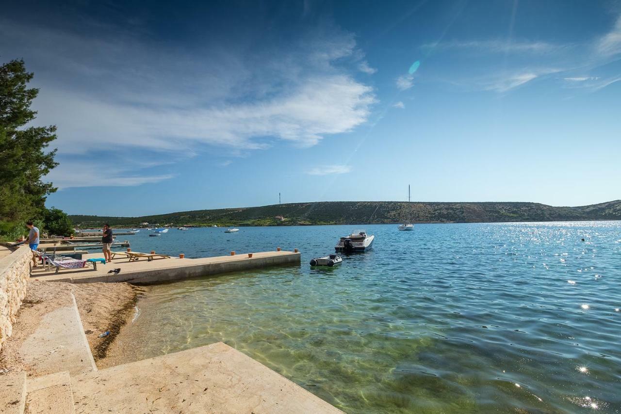 Apartmani Vrtlici Zdenka Stara Novalja Buitenkant foto